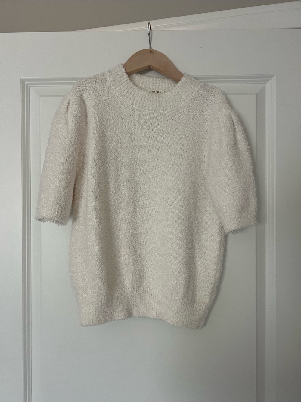 Cream Short-Sleeve Bouclé Sweater with Crew Neck